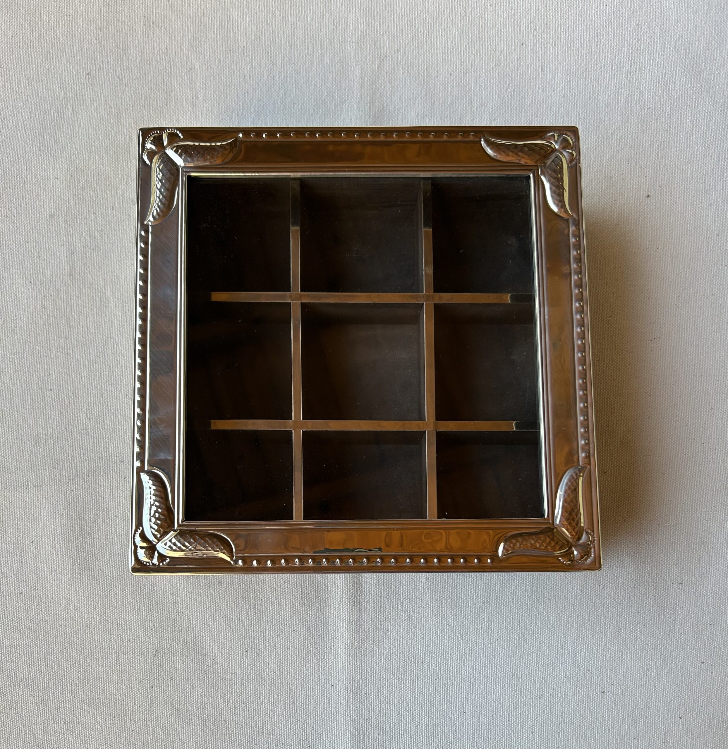 Caja de té en Alpaca y madera x9