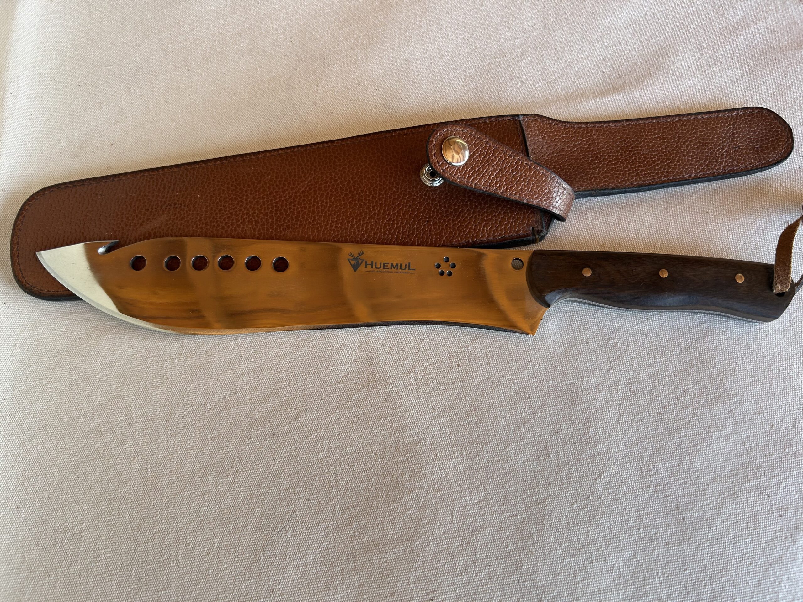 MACHETE HUEMUL