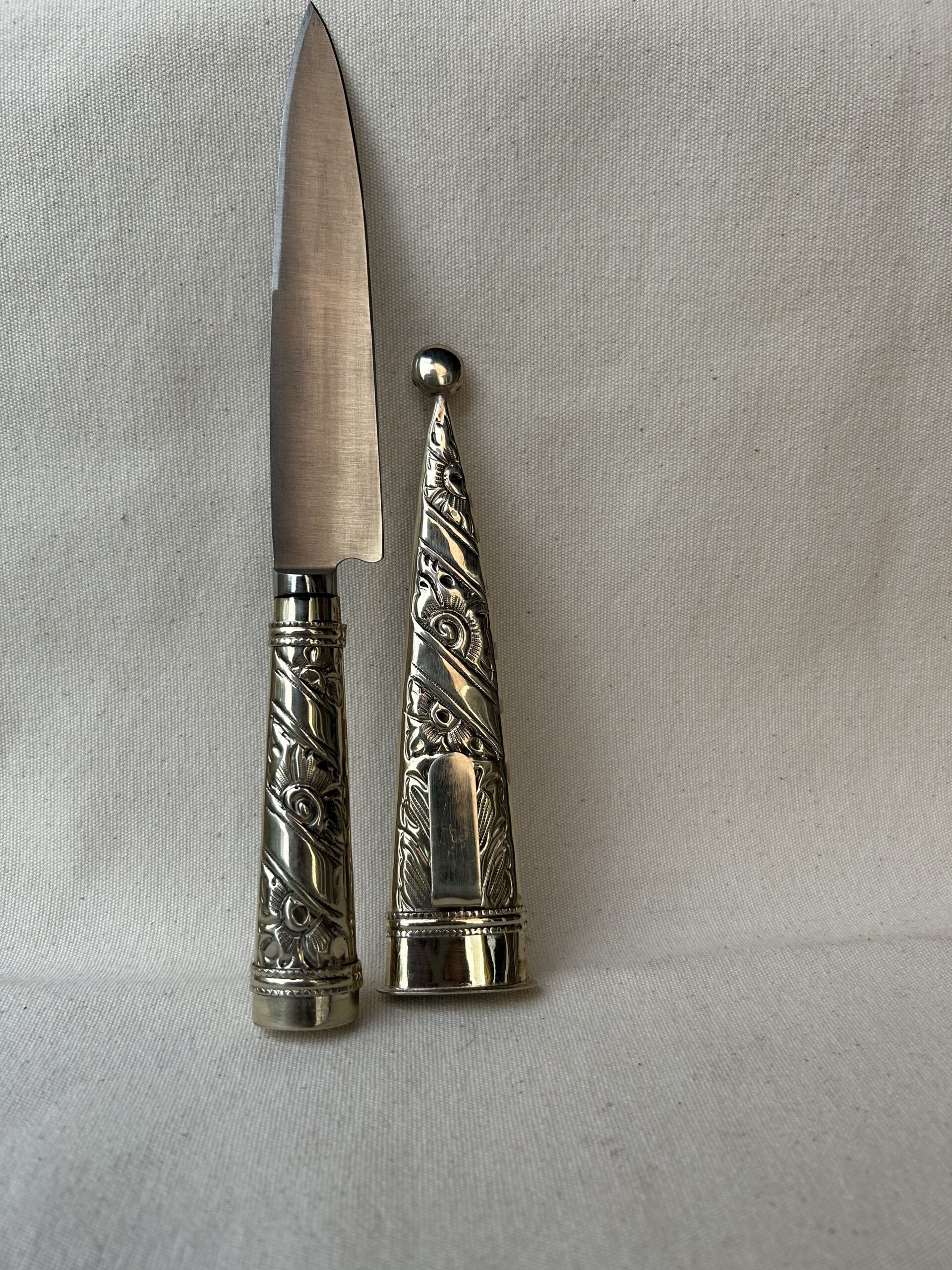 Cuchillo todo de Alpaca PICAZO hoja en acero inoxidable 16 cm