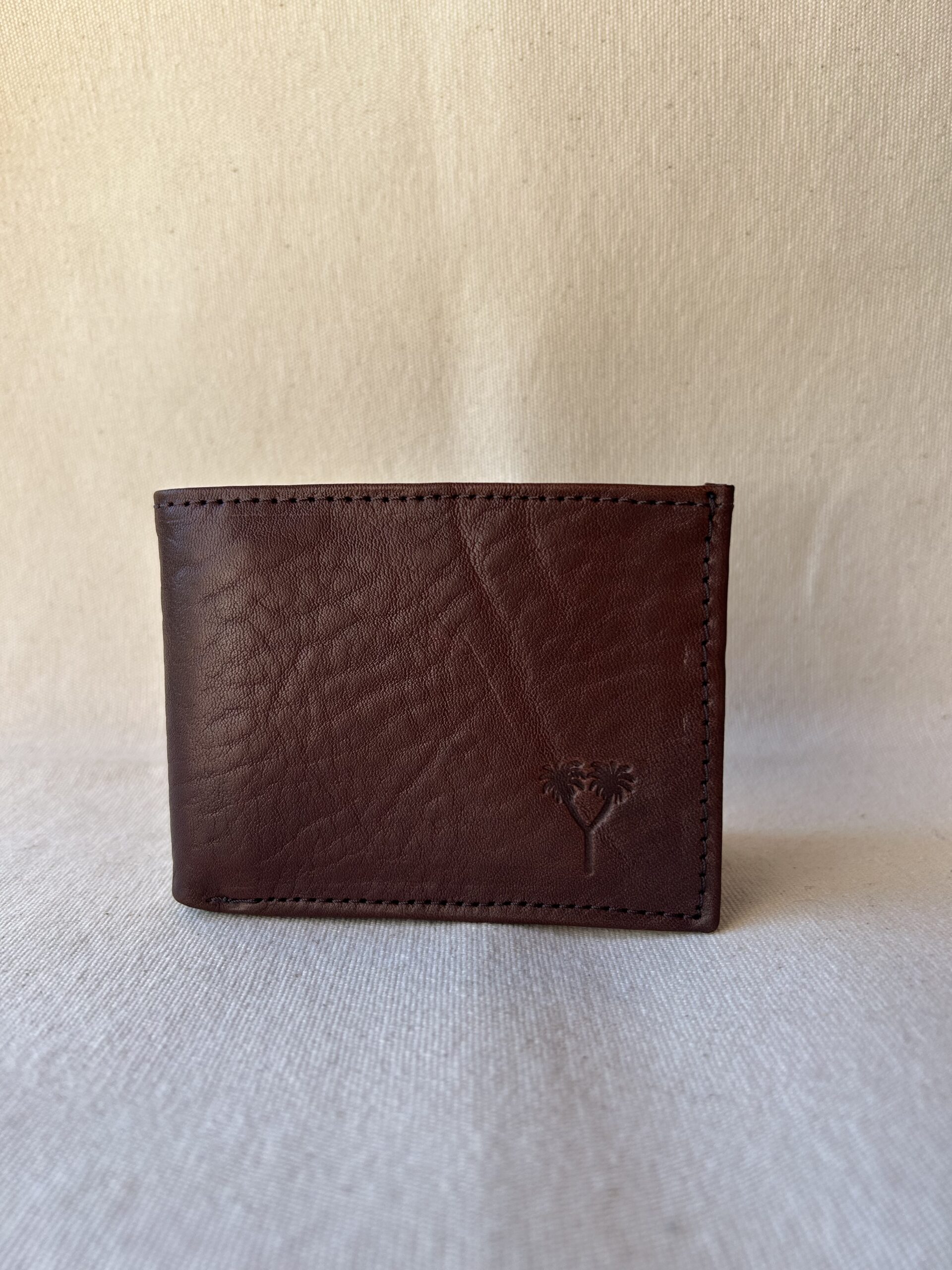 Billetera Dolar c/volante de cuero art 8142(marrón)