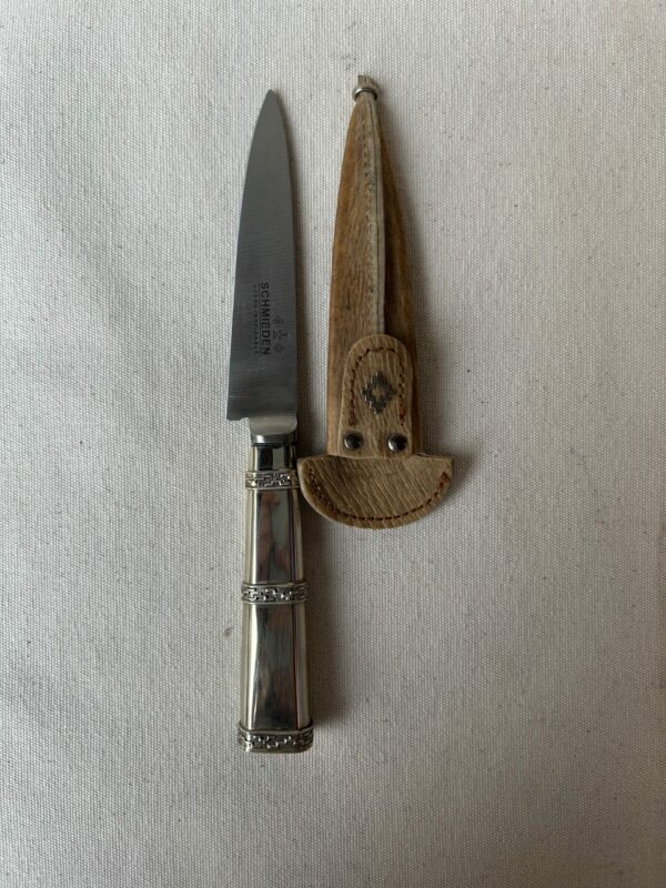Cuchillo cabo de alpaca CON VAINA DE CUERO CRUDO hoja en acero inoxidable 12cm
