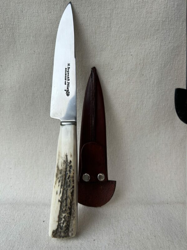 Cuchillo cabo de asta en acero inoxidable hoja de 12 cm
