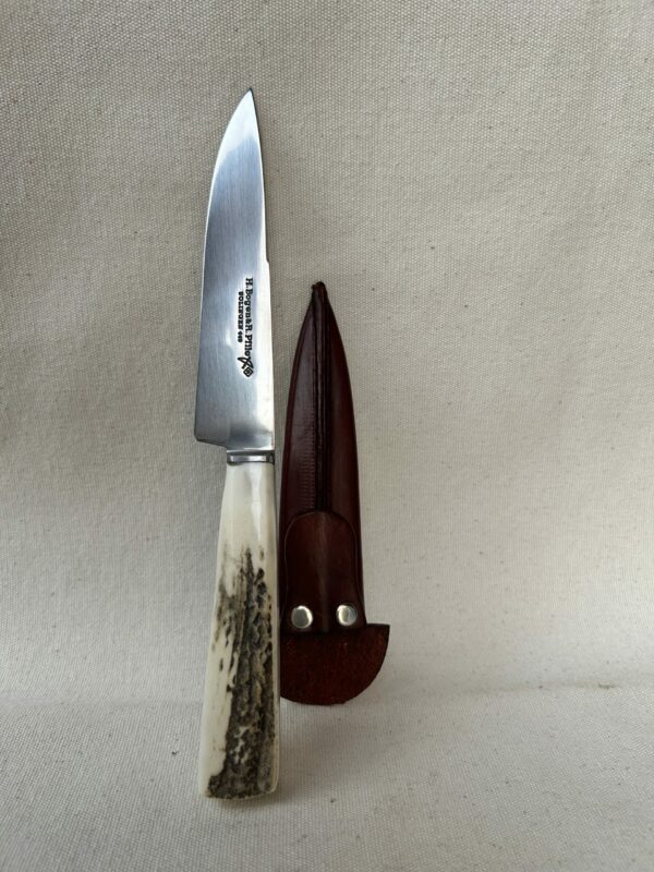 Cuchillo cabo en asta hoja en acero inoxidable de 12 cm