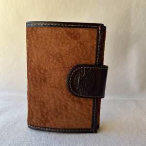 Billetera triple de dama carpincho art2100