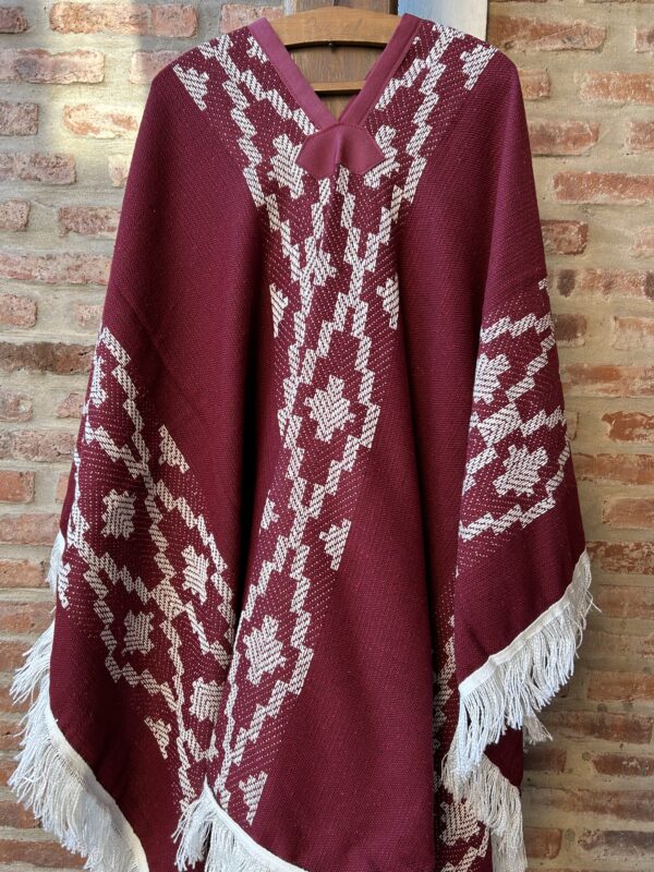 Poncho pesado modelo Pampa