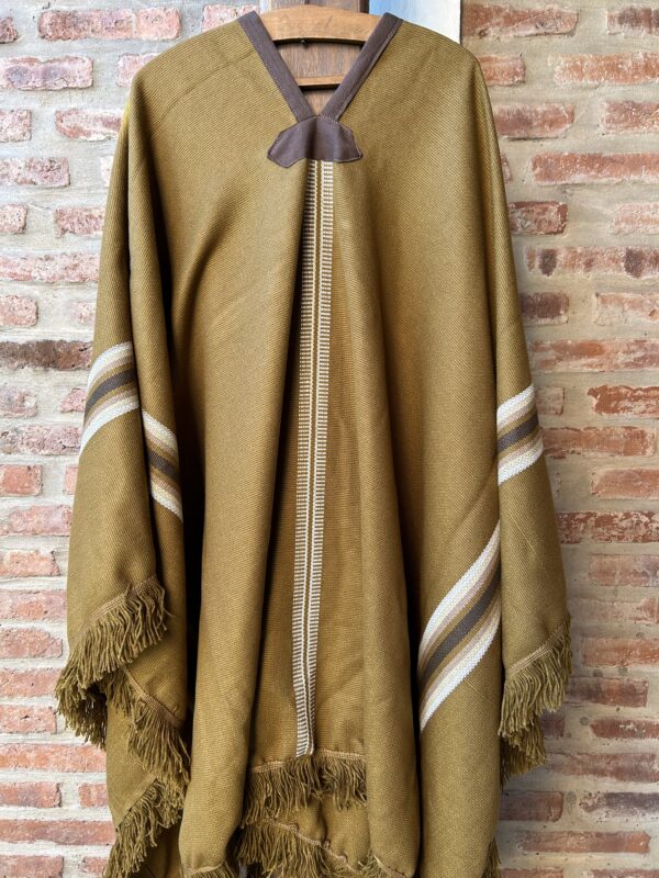 Poncho Pesado modelo Jujeño art 5023
