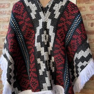 Poncho pesado de niños pehueño talle 10