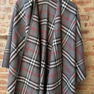 Ruana gris-negro-bco